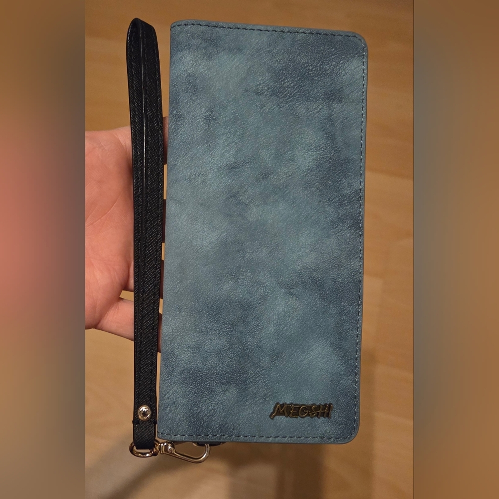 Megshi Watercolor Blue Green Suede Snap Wristlet Wallet